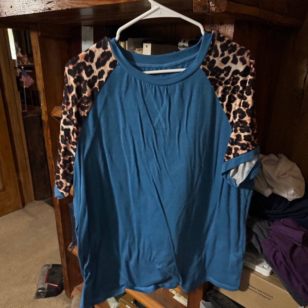 Women’s blouse